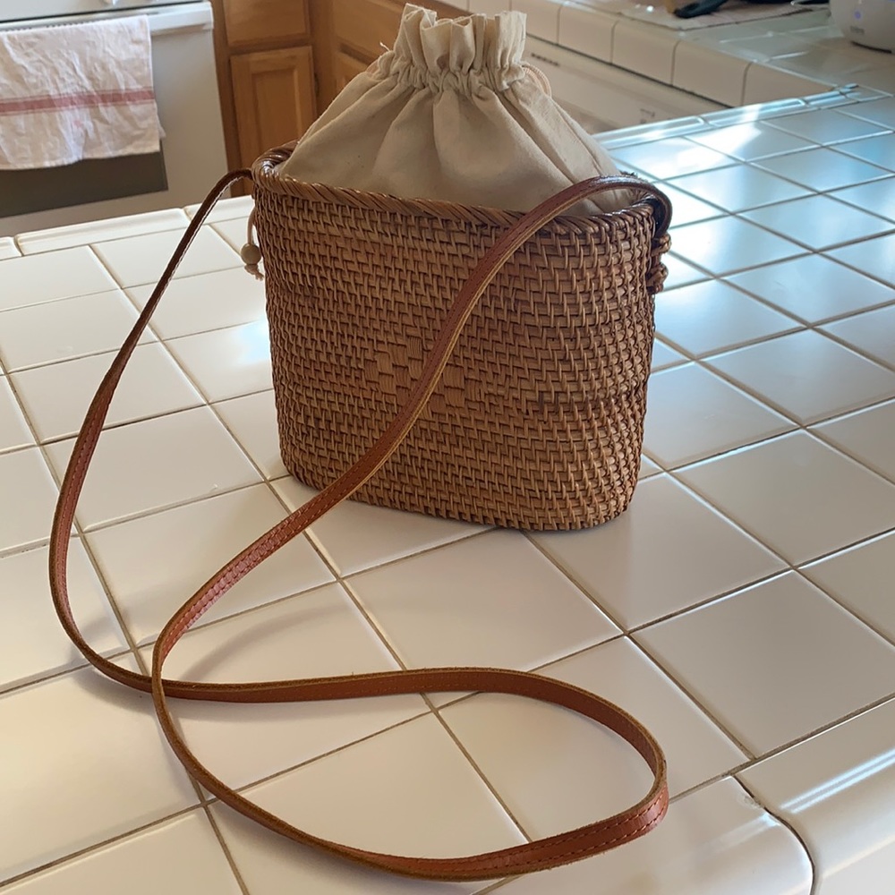 Wicker purse ✨